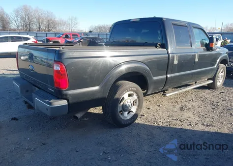2015 Ford F-250 Xlt из США, поврежденный, VIN 1FT7W2A62FEC86568